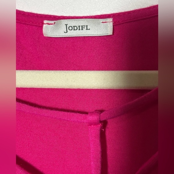 Jodifl Hot Pink Criss Cross Knot Hem Top size Large - Picture 5 of 7